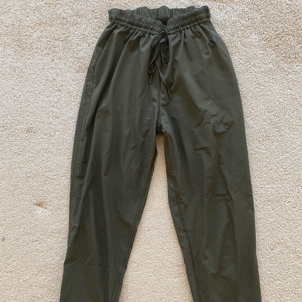 Green Lululemon trouser pants